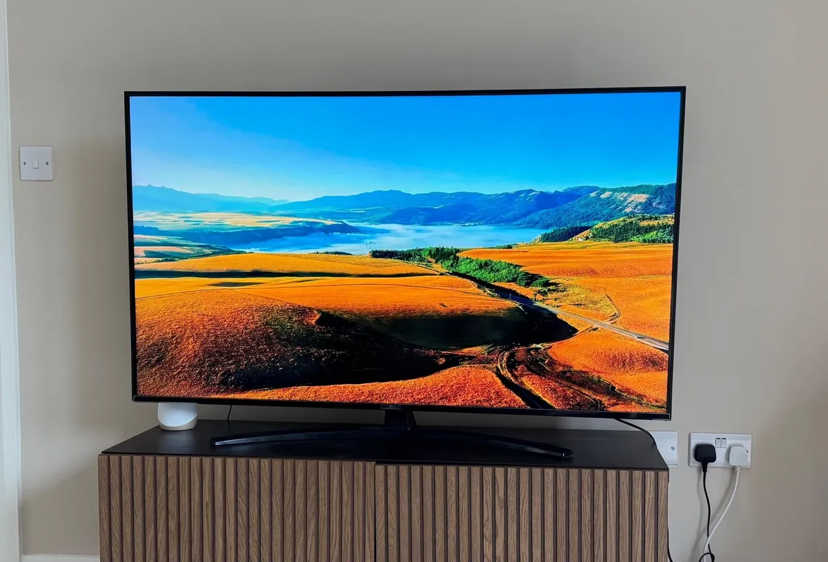 LG 55” 4K Smart TV – LG 55UR81006LJ - Image 1
