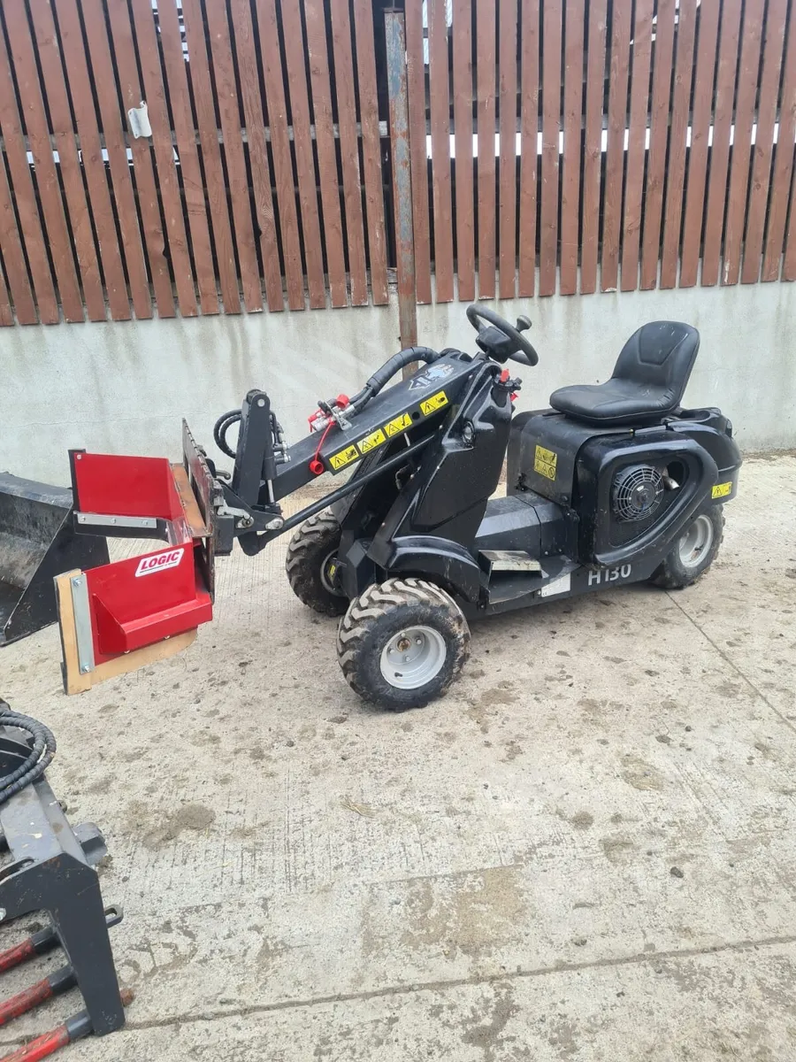 Loader - Image 1