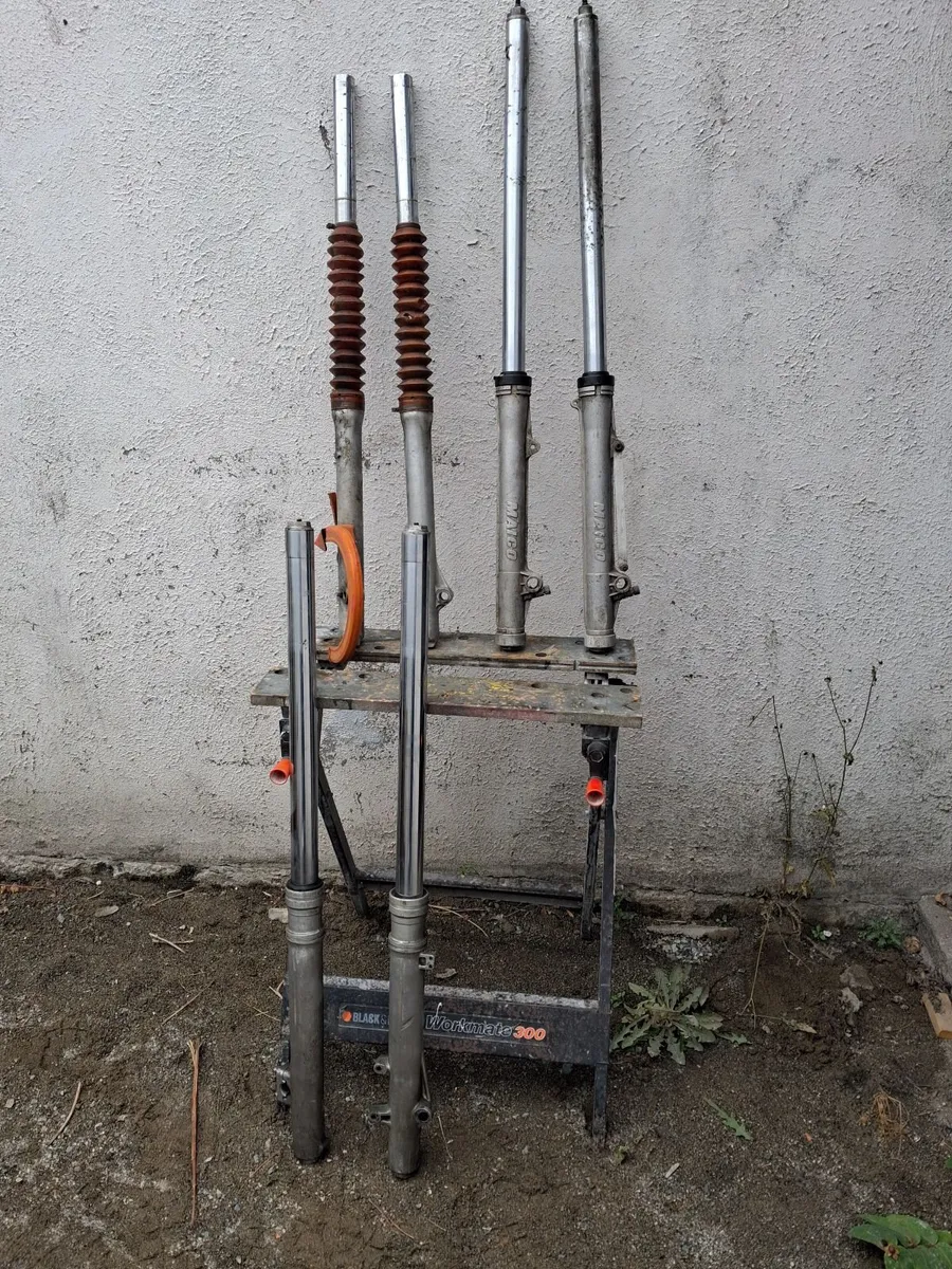 Free to a good home.   Rims, forks, plastics - Image 4