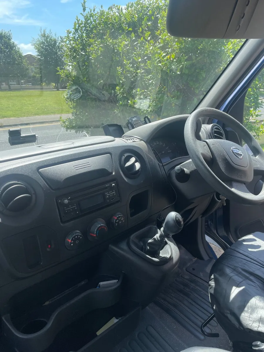 Nissan NV400 2016 - Image 4