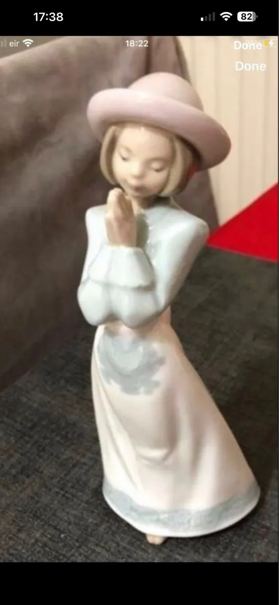 Noa lady figure €30 - Image 4