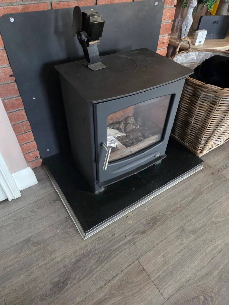 Stove - Image 4