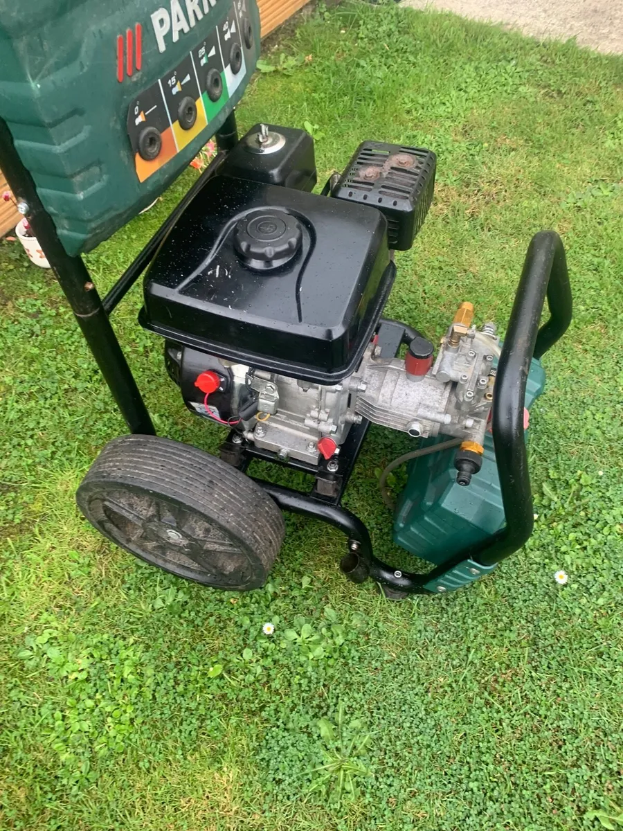 Power washer-READ AD - Image 2