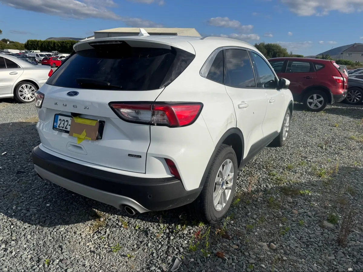 232 Ford Kuga Petrol Automatic Plugin Hybrid - Image 4