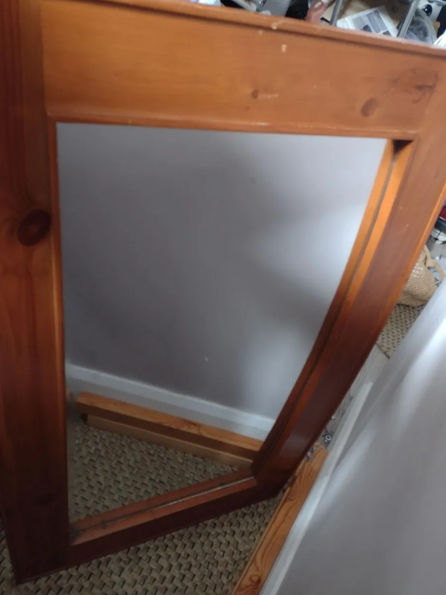 Large very heavy Oak mantle/wall mirror - Image 3