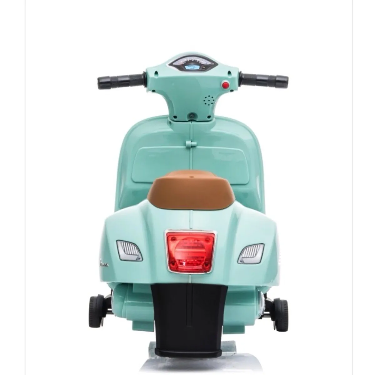 Vespa GTA scooter - Image 2
