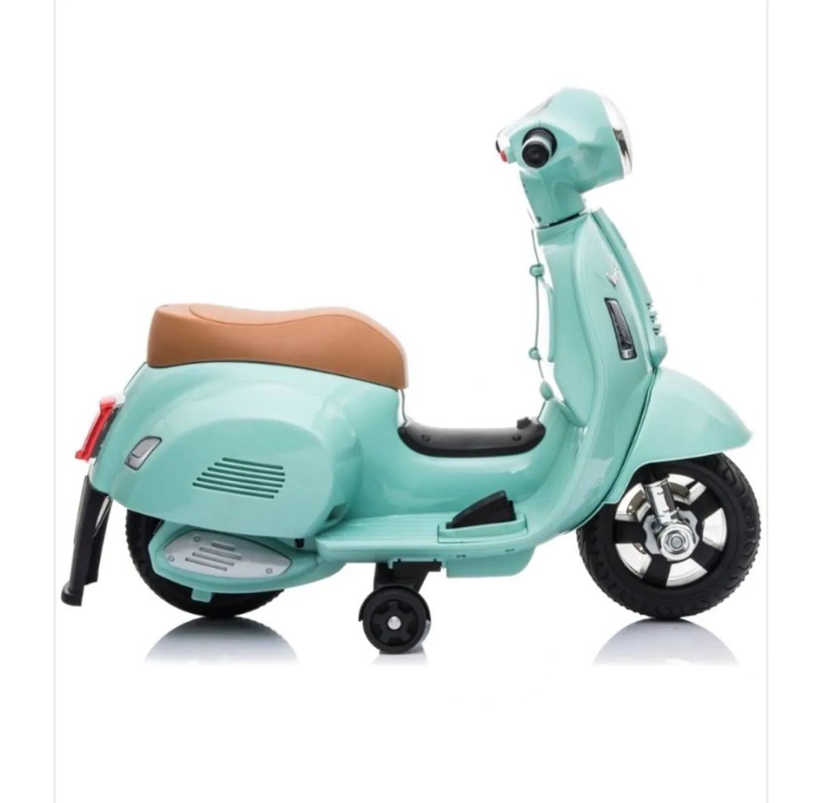 Vespa GTA scooter - Image 3