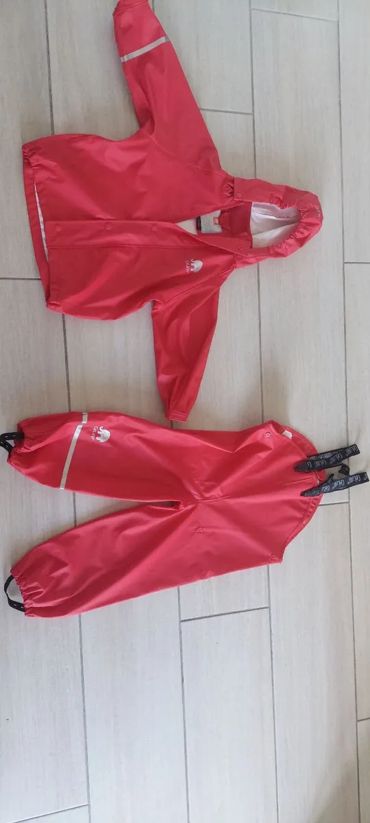 Celavi Rain Jacket and Trousers