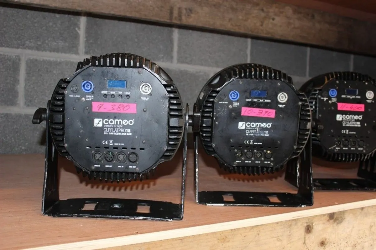 8 x Cameo Flat Par Pro 18 - Image 3