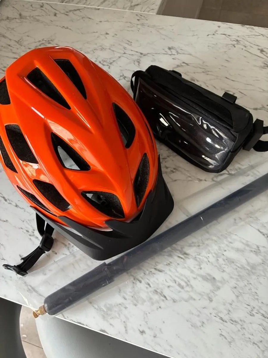 Racing Bicycle Helmet - Image 2