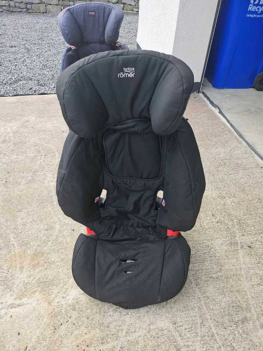 Car seats - Image 3