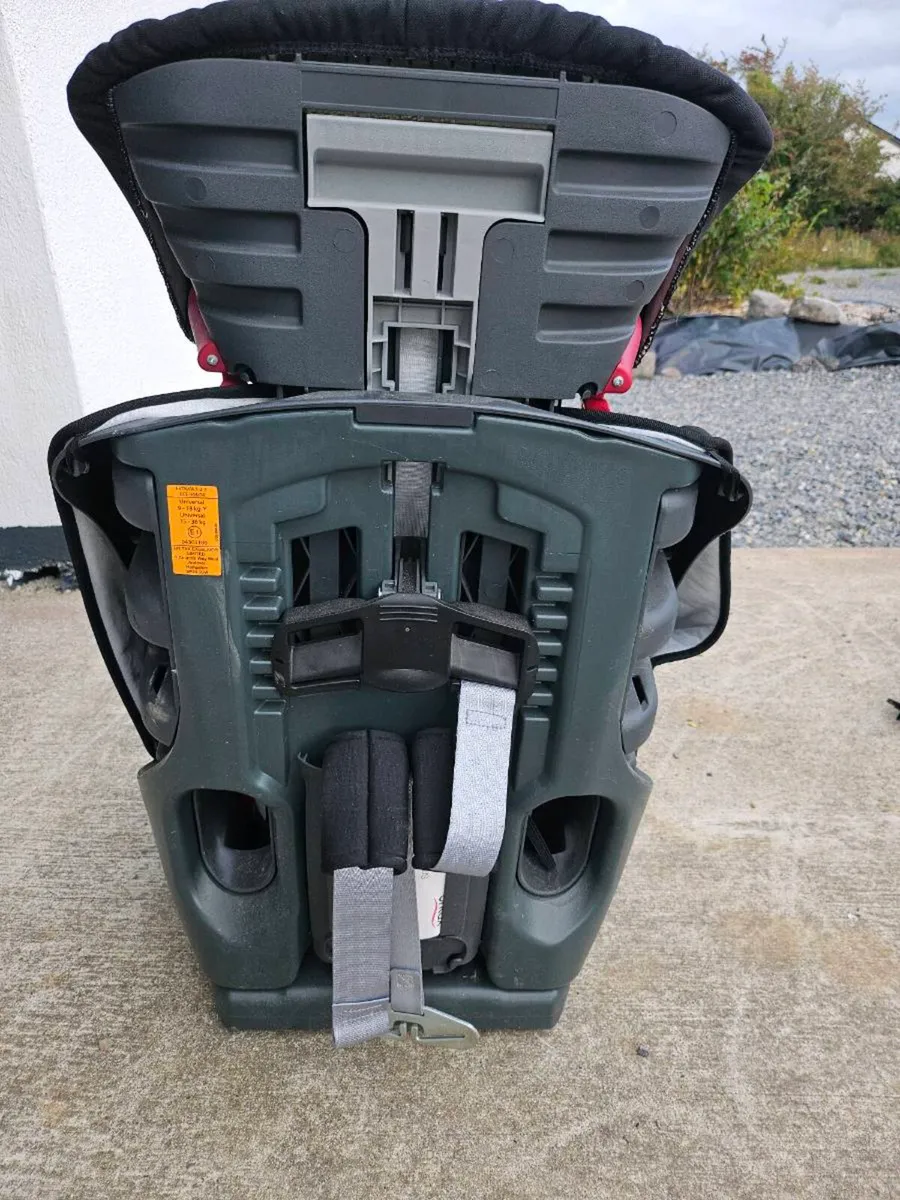 Car seats - Image 4