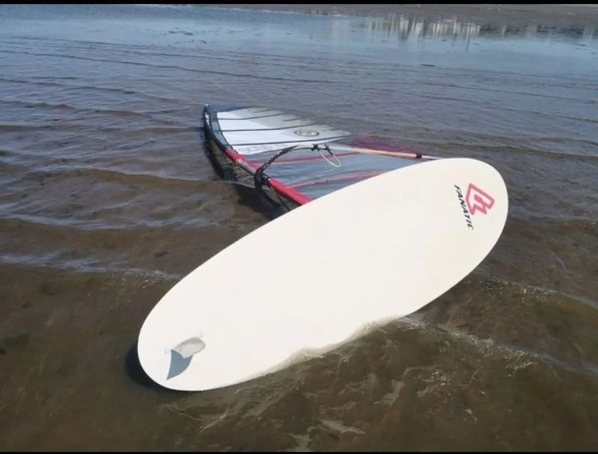 windsurfing kit fanatic shark 145 for beginners - Image 2