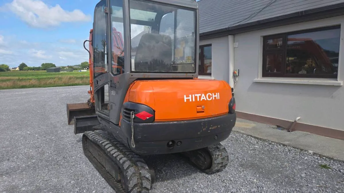 Zaxis 30 - Image 2