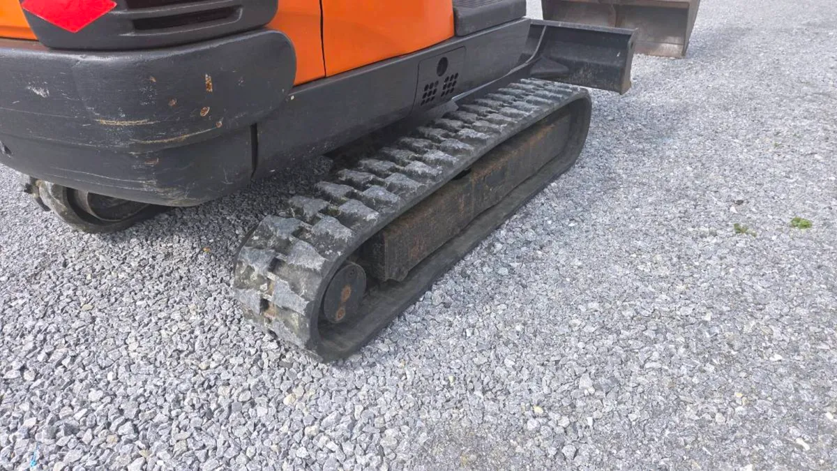 Zaxis 30 - Image 3