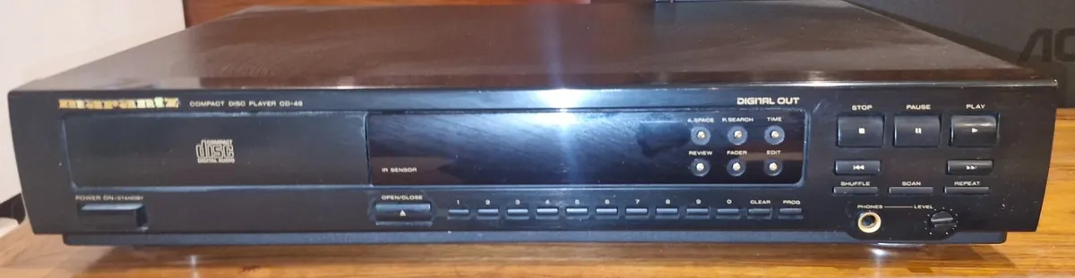 Marantz CD-48 compact disc player - Image 1