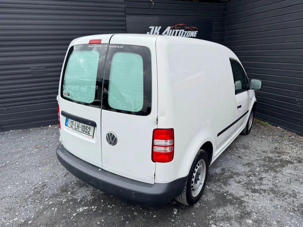 Volkswagen Caddy VAN 1.6 TDI 5DR - Image 4