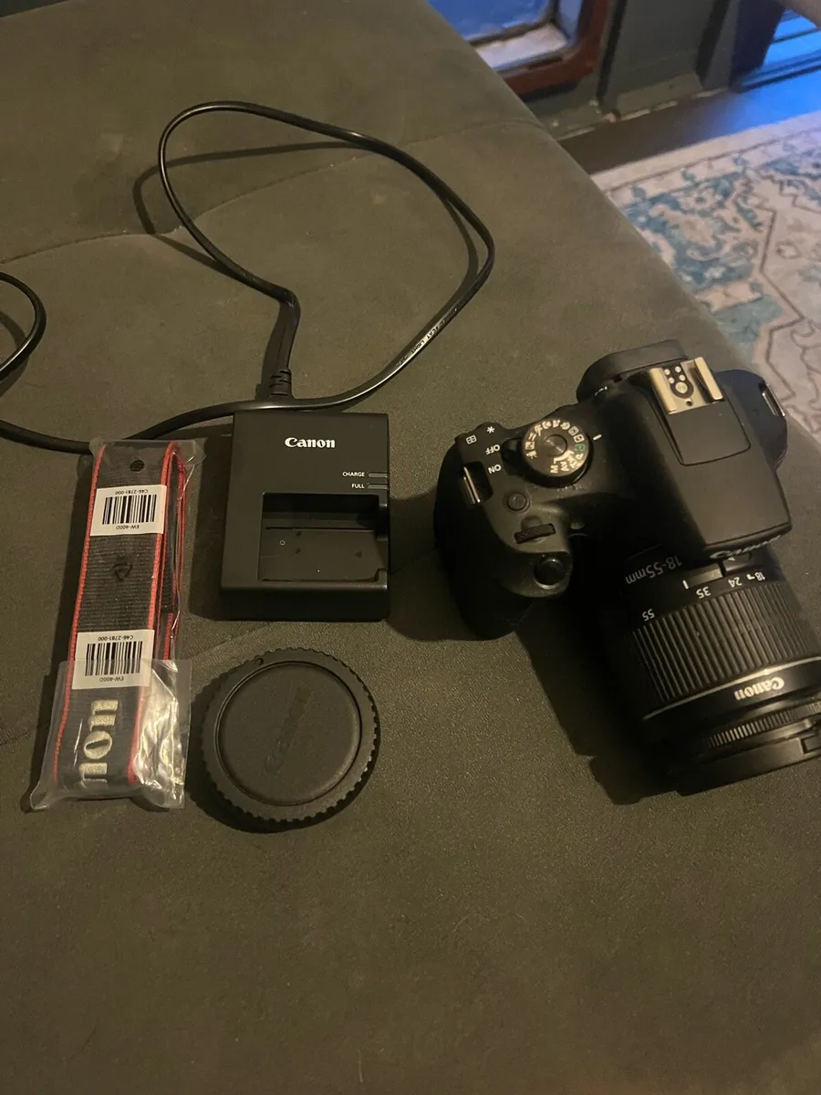 Canon EOS 1500 DSLR + 18-55mm Kit Lens - Image 2