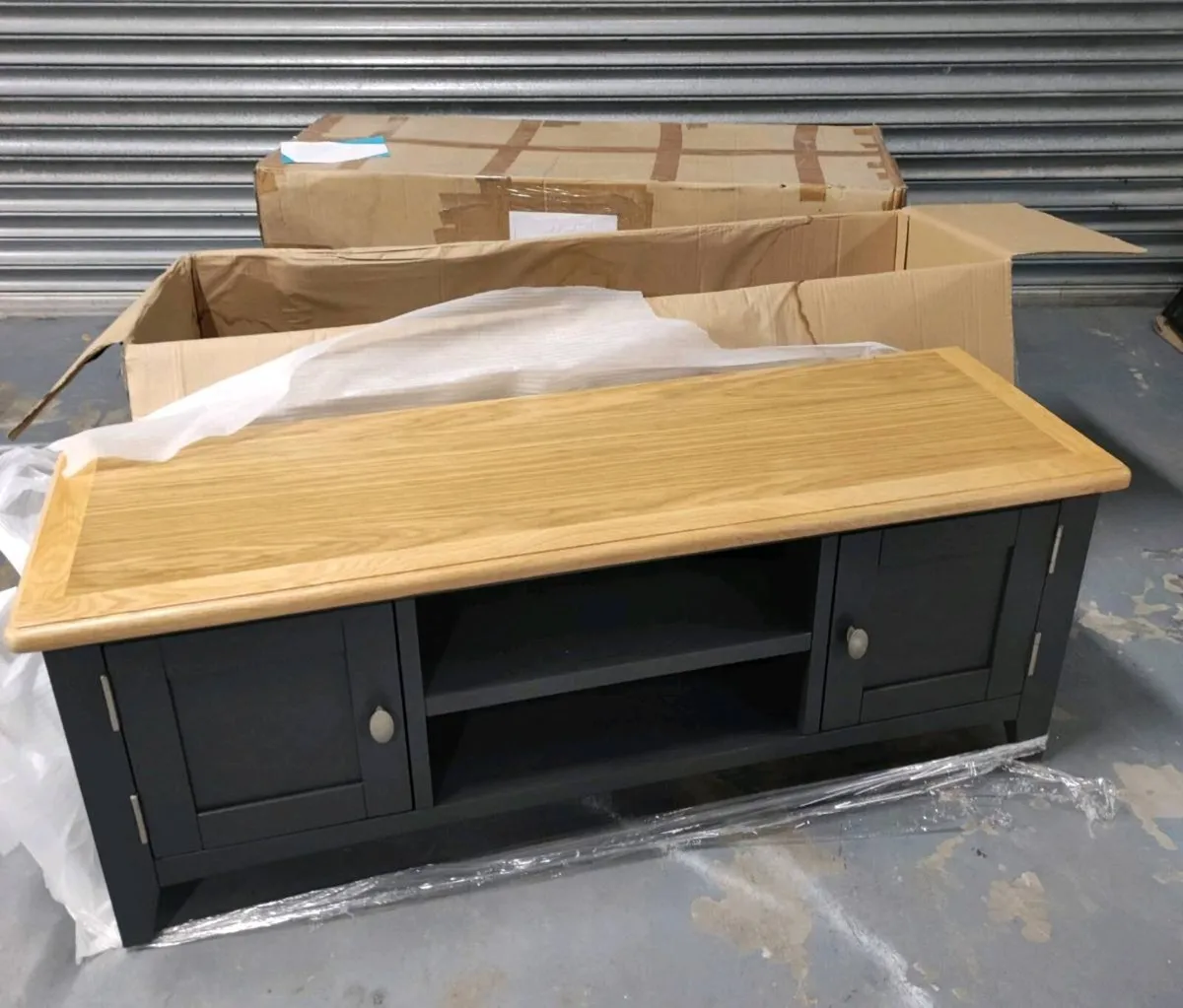 New tv unit - Image 1