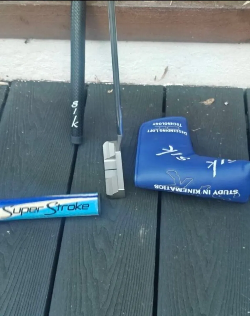 Sik Jo C 34 inch (Slant neck) Putter + 2 Grips - Image 1