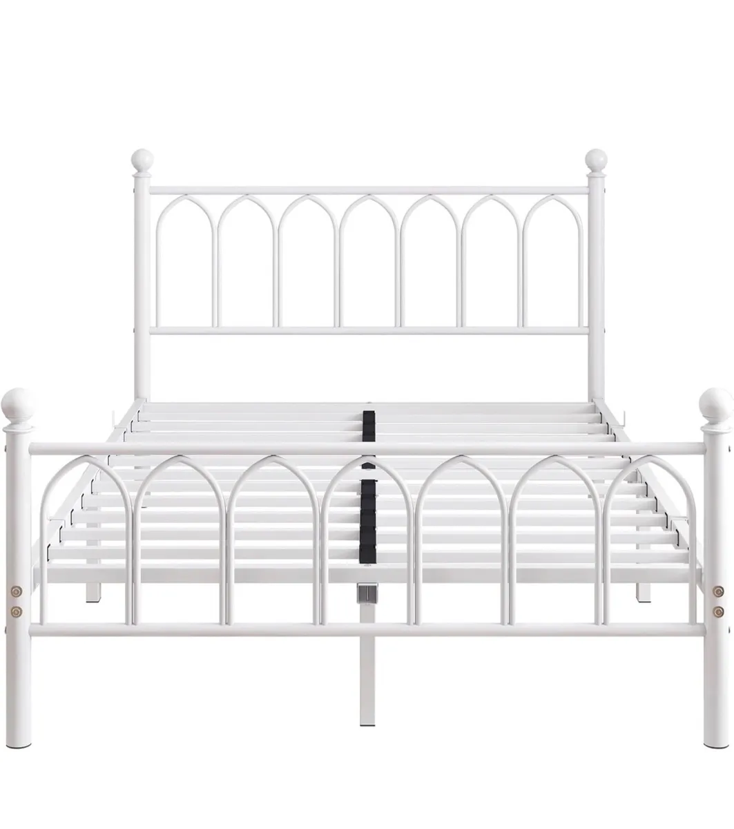 Double Metal Bed Frame, White, 135 x 190 cm Headbo - Image 4