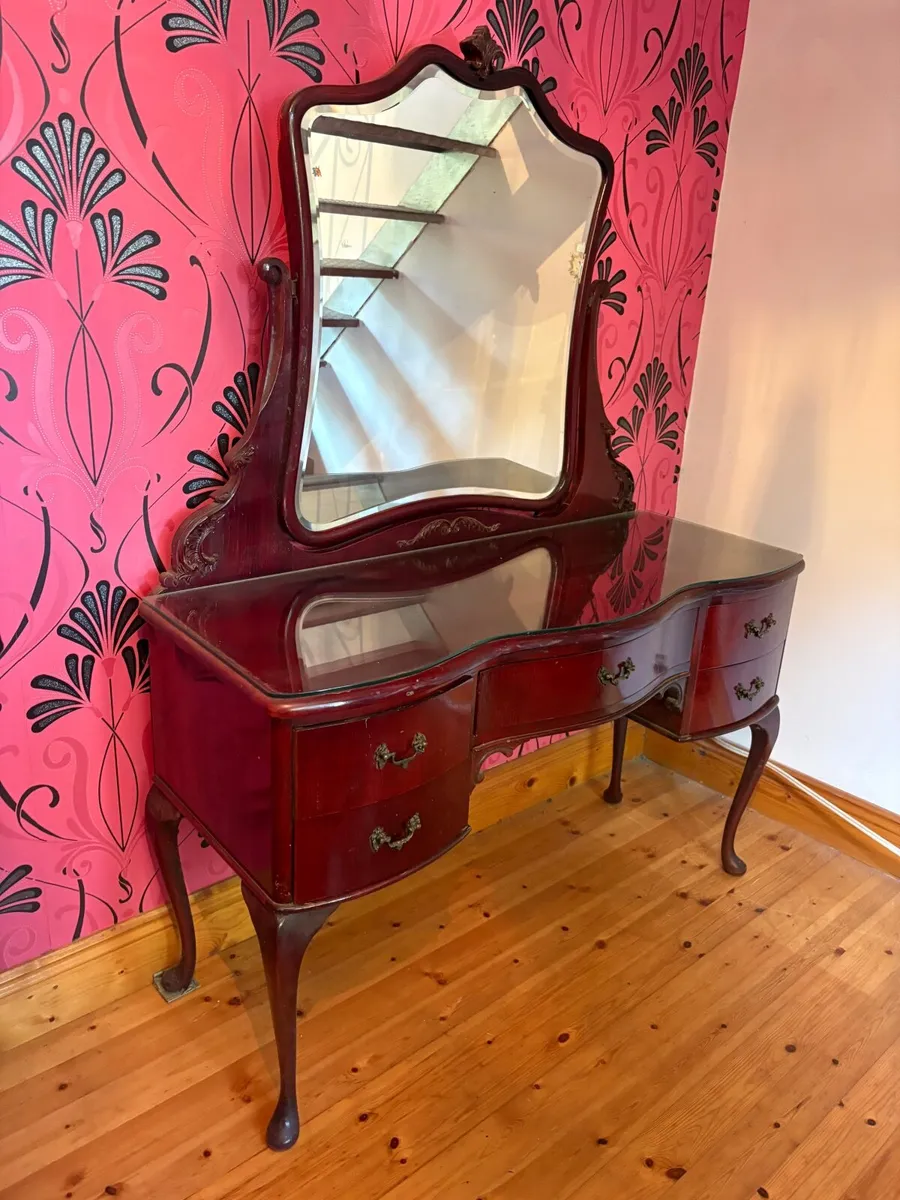 Antique dressing table - Image 2