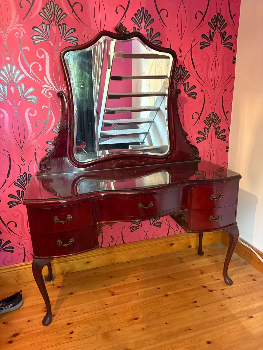 Antique dressing table - Image 3