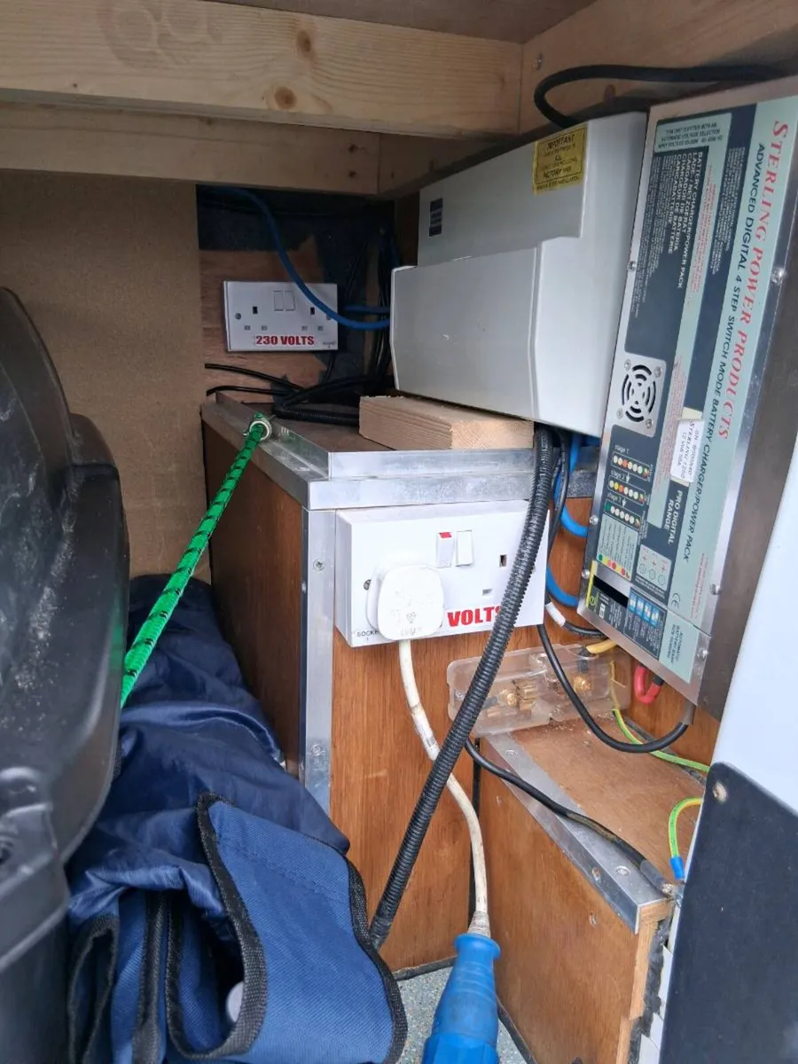 Camper van - Very low milage - Image 4