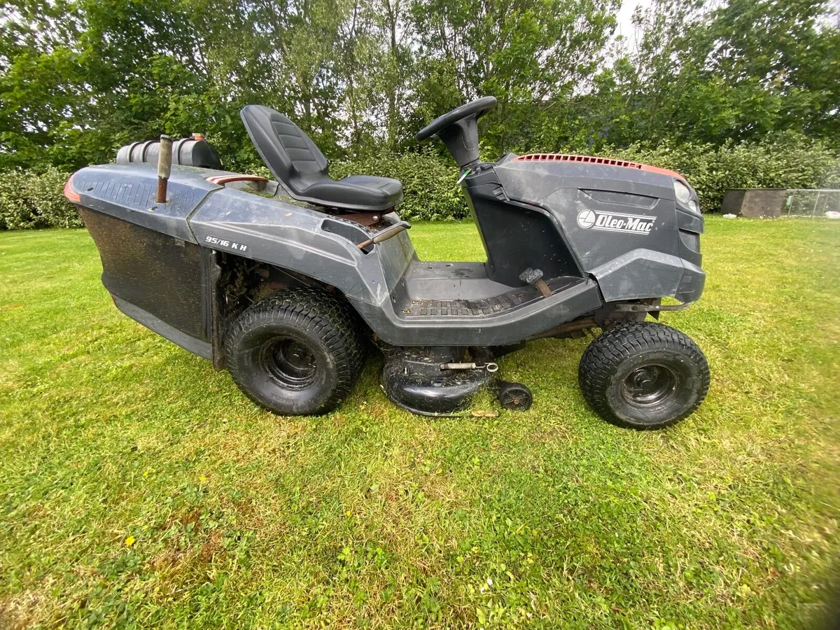 Ride on lawnmower - Image 3