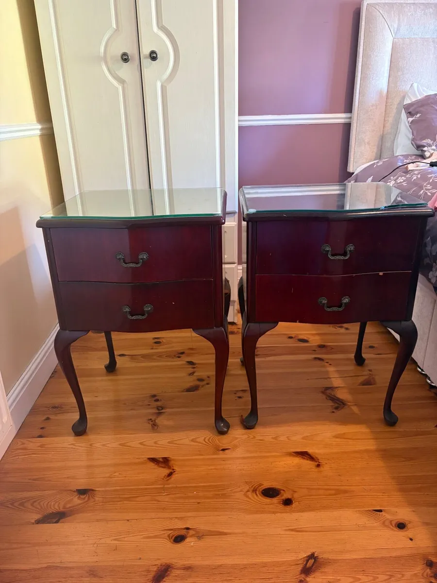 Antique lockers - Image 1