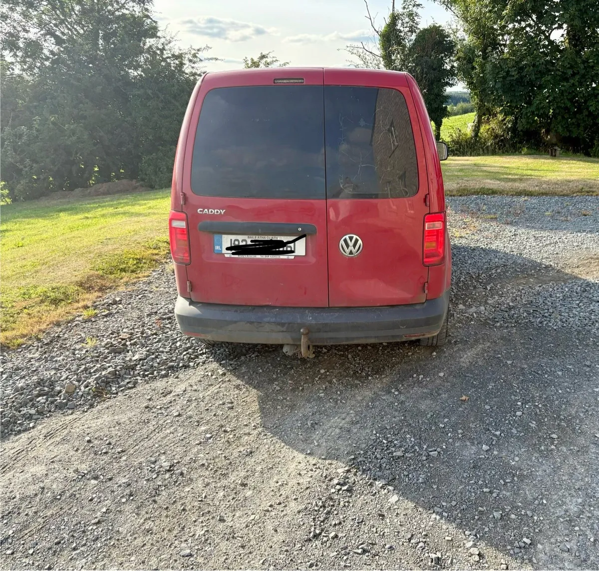 VW Caddy van - Image 3