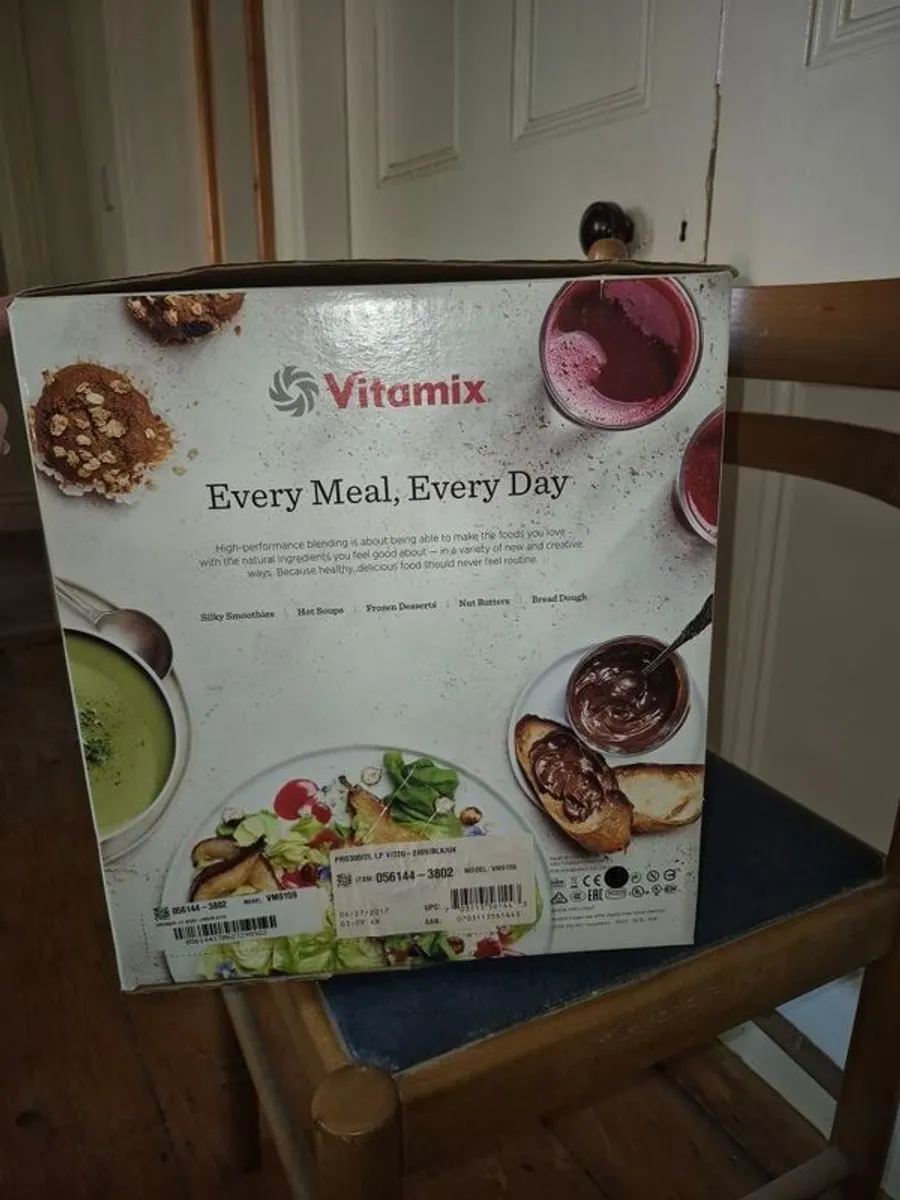 Vitamix Professional Series 300 G-Series, BRAND NEW & NEVER OPENED- Collection only- Dublin 6 - Image 4