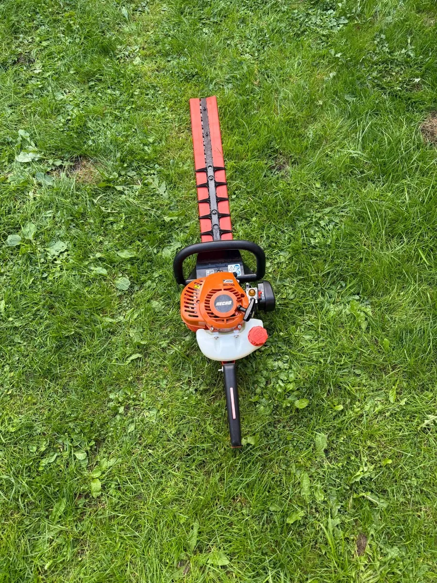 Echo HC-156 hedge trimmer - Image 1