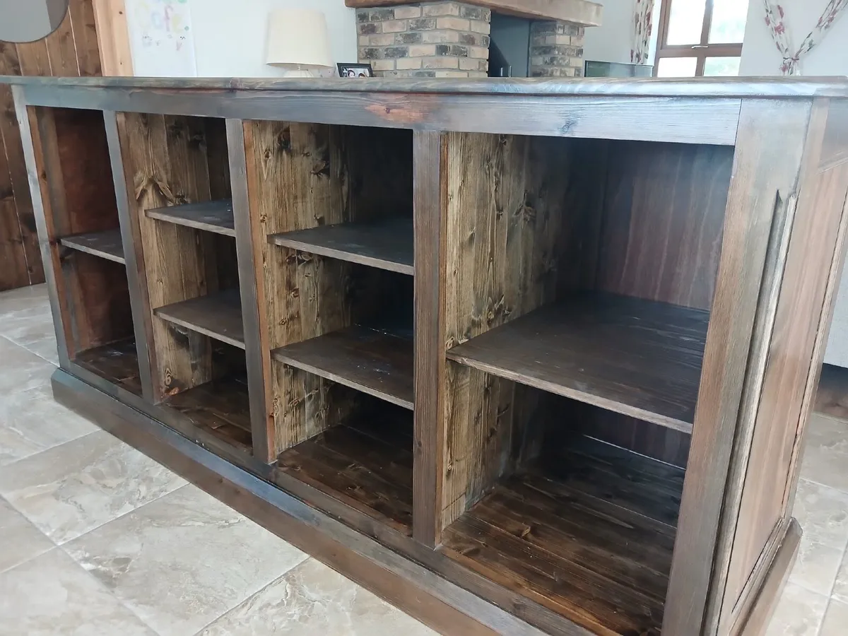 Breakfast bar / home bar counter - Image 2