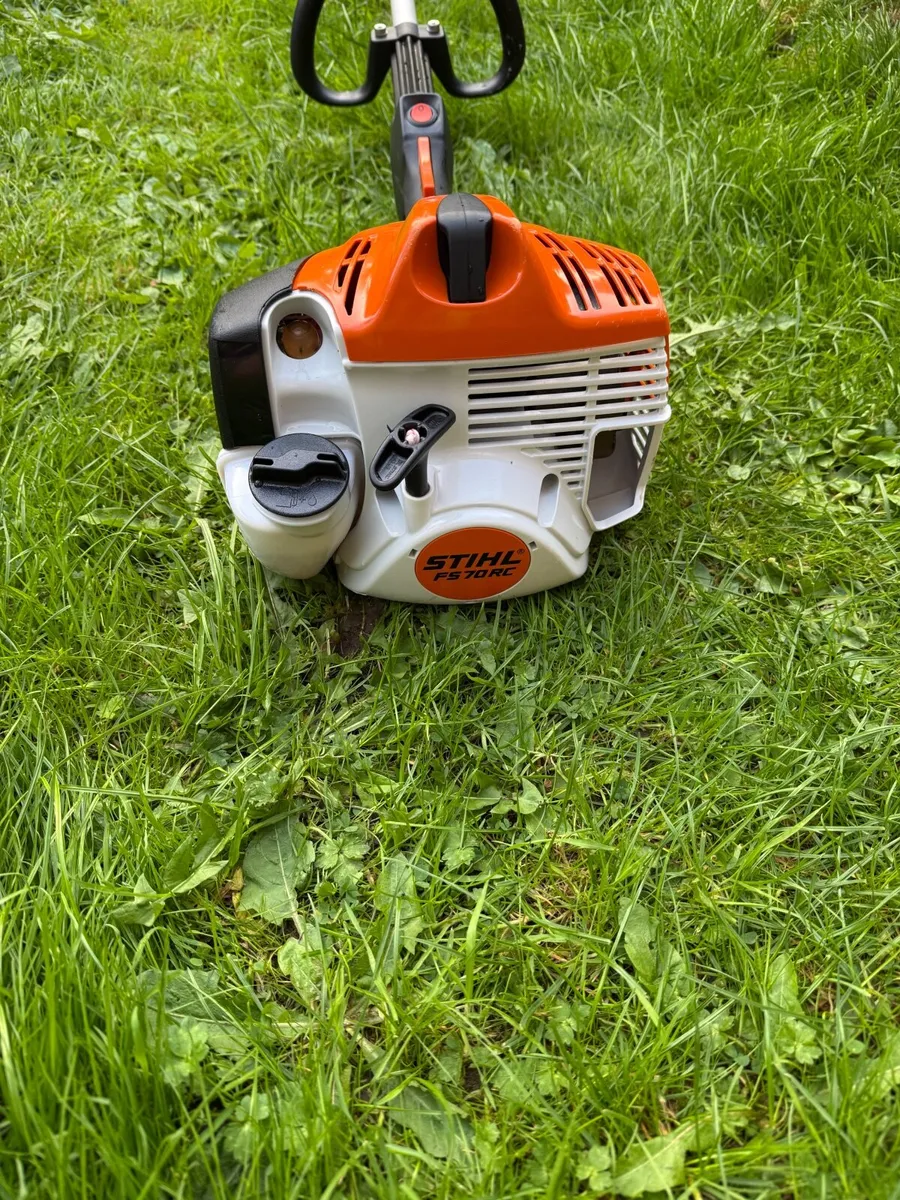 Stihl FS 70 RC strimmer - Image 2