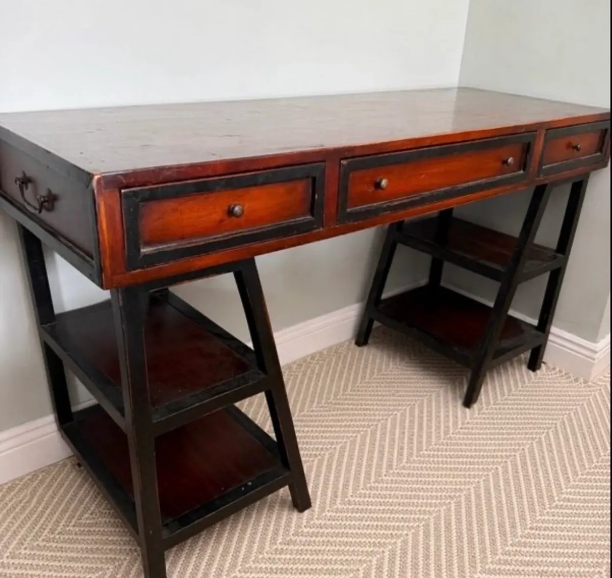 Desk - Image 1