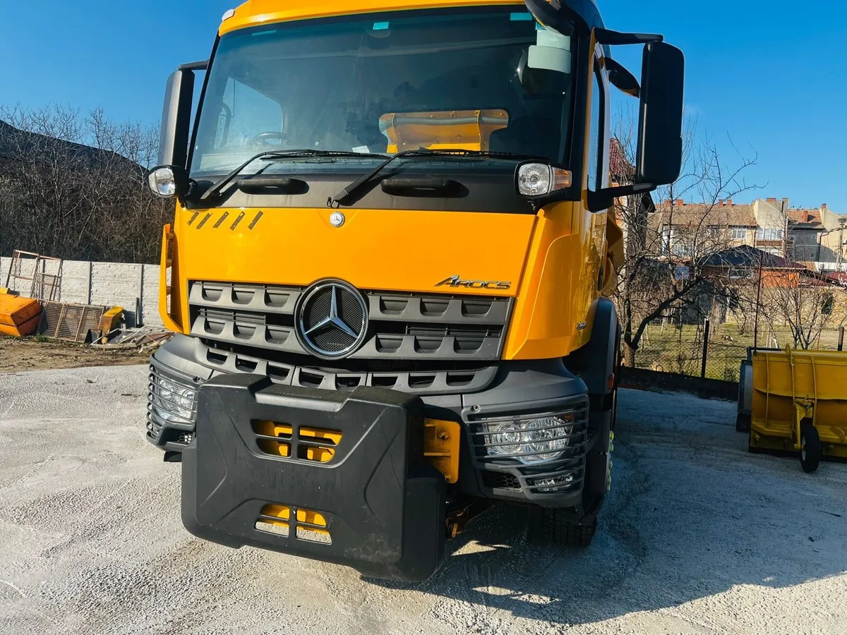 Mercedes arocs Gritters - Image 2