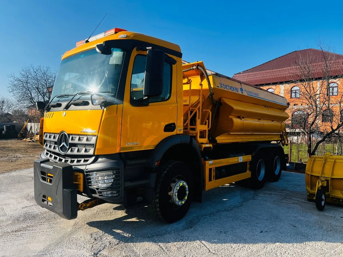 Mercedes arocs Gritters - Image 3