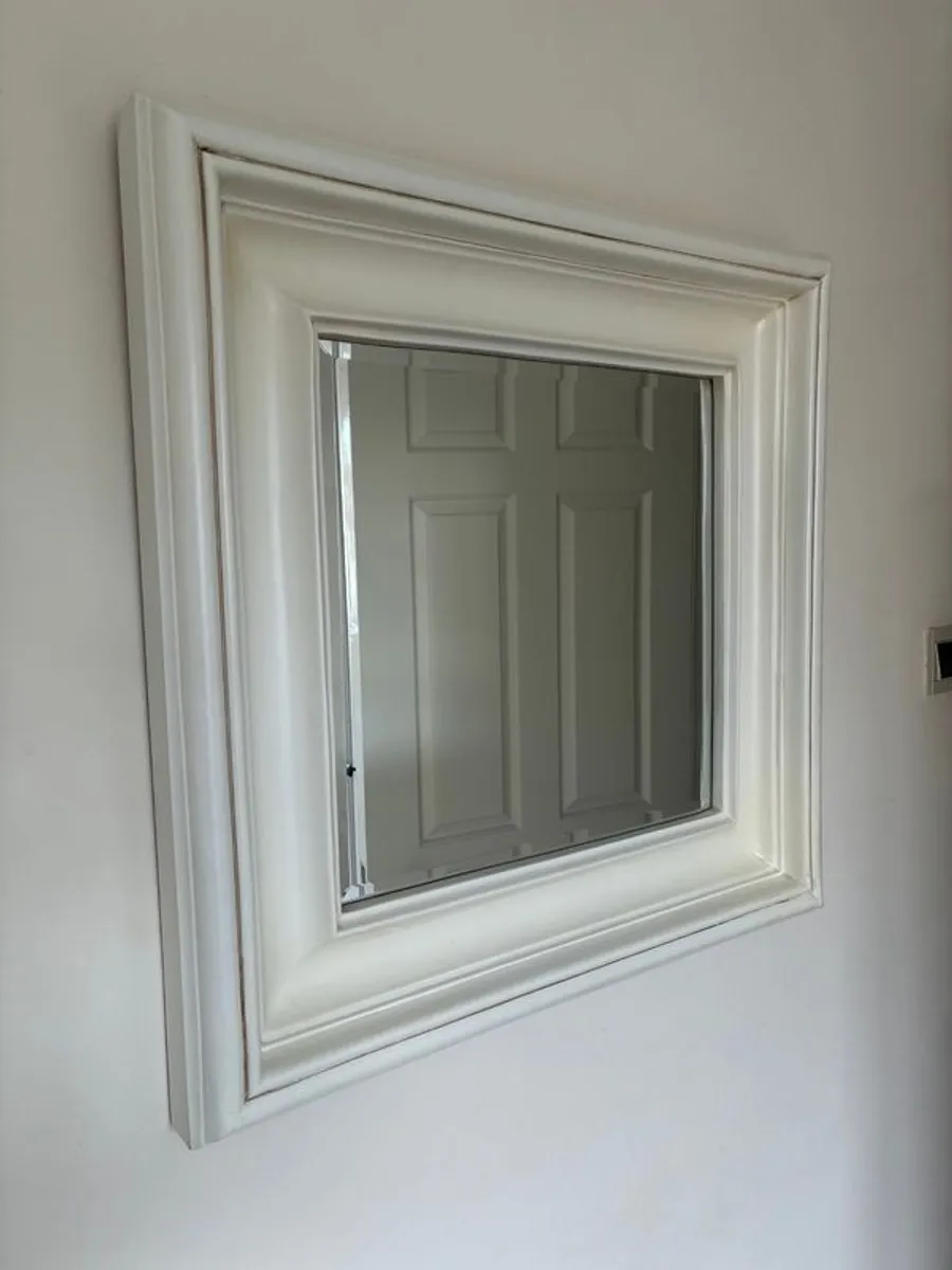 Mirror - Image 1
