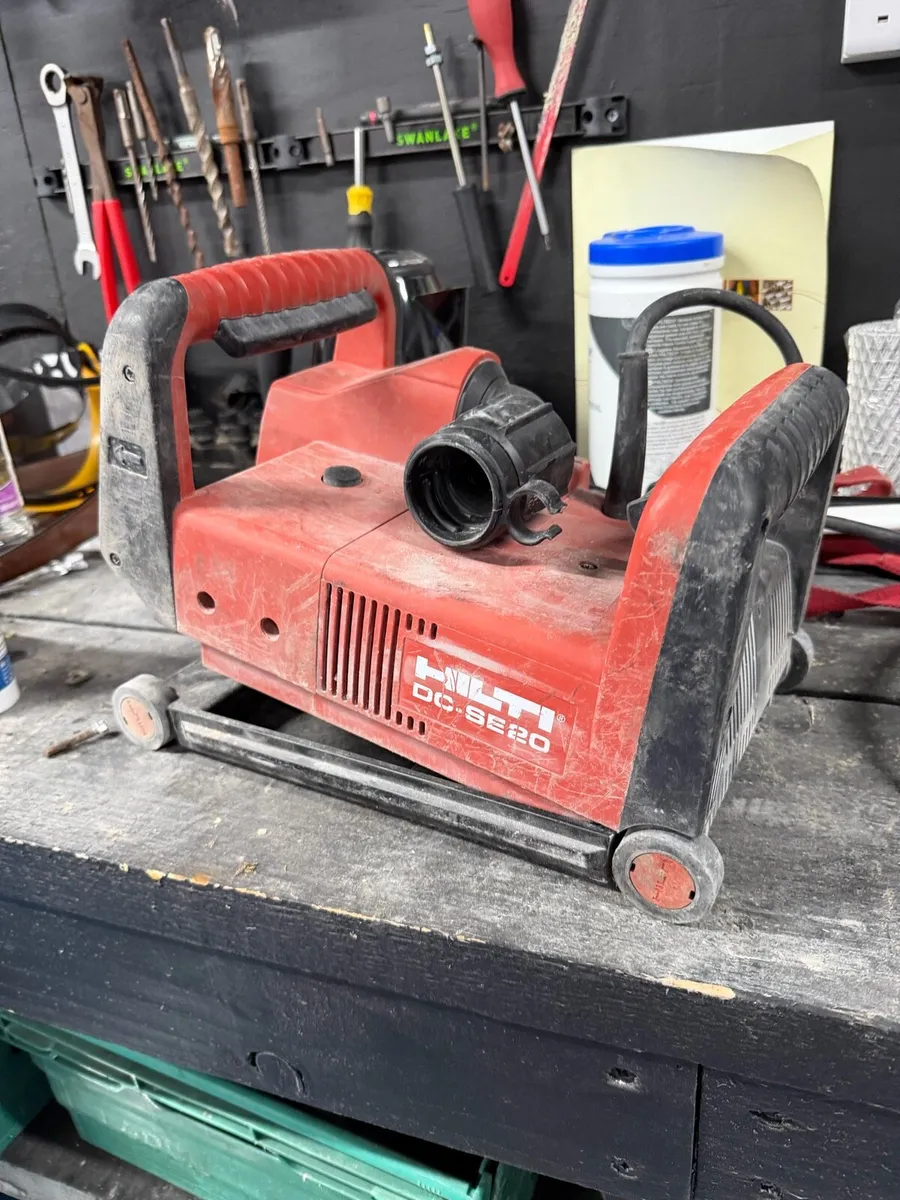 Hilti DC-SE20 Wall Chaser - Image 1