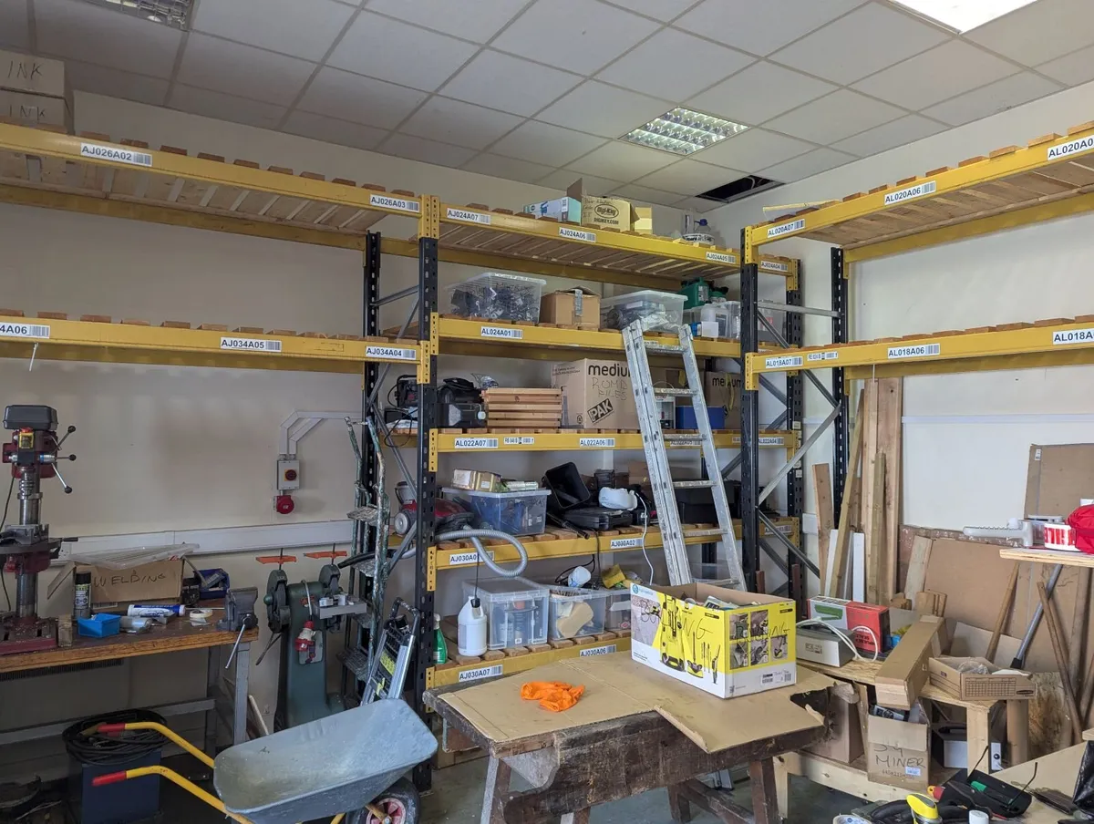 Heavy duty steel shelving - Image 2