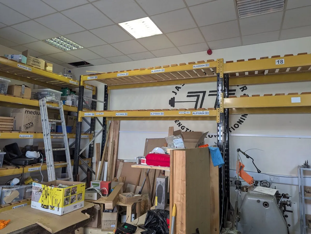 Heavy duty steel shelving - Image 3