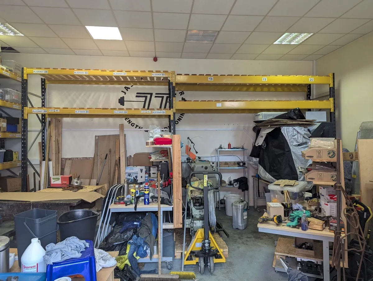 Heavy duty steel shelving - Image 4