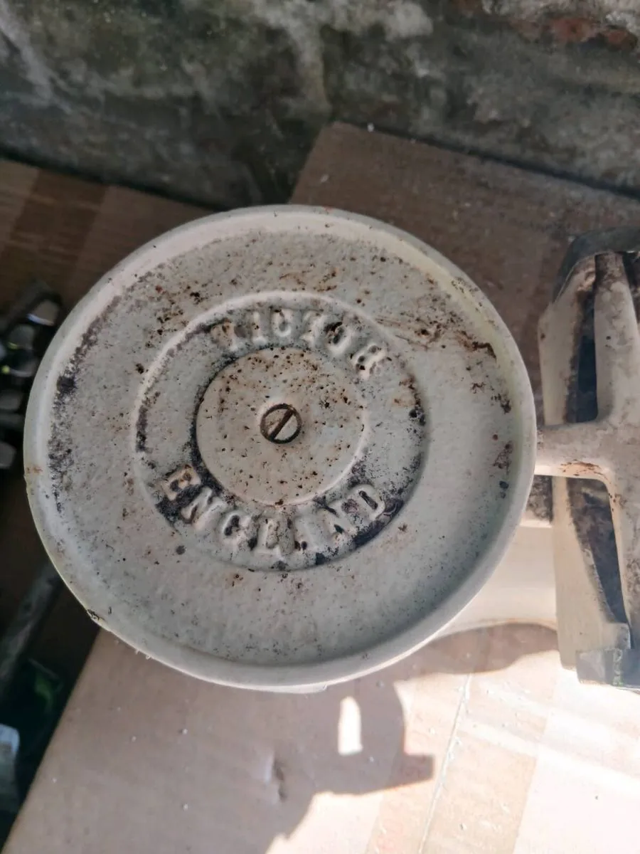Vintage scales - Image 2