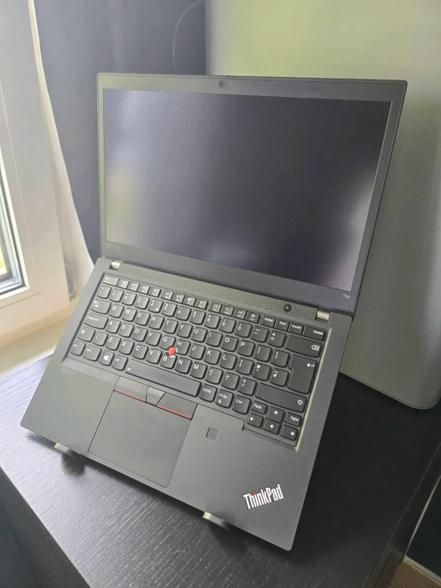 Lenovo Thinkpad T14 Gen 2 I7-1185G7 | 48GB | MX450 - Image 1