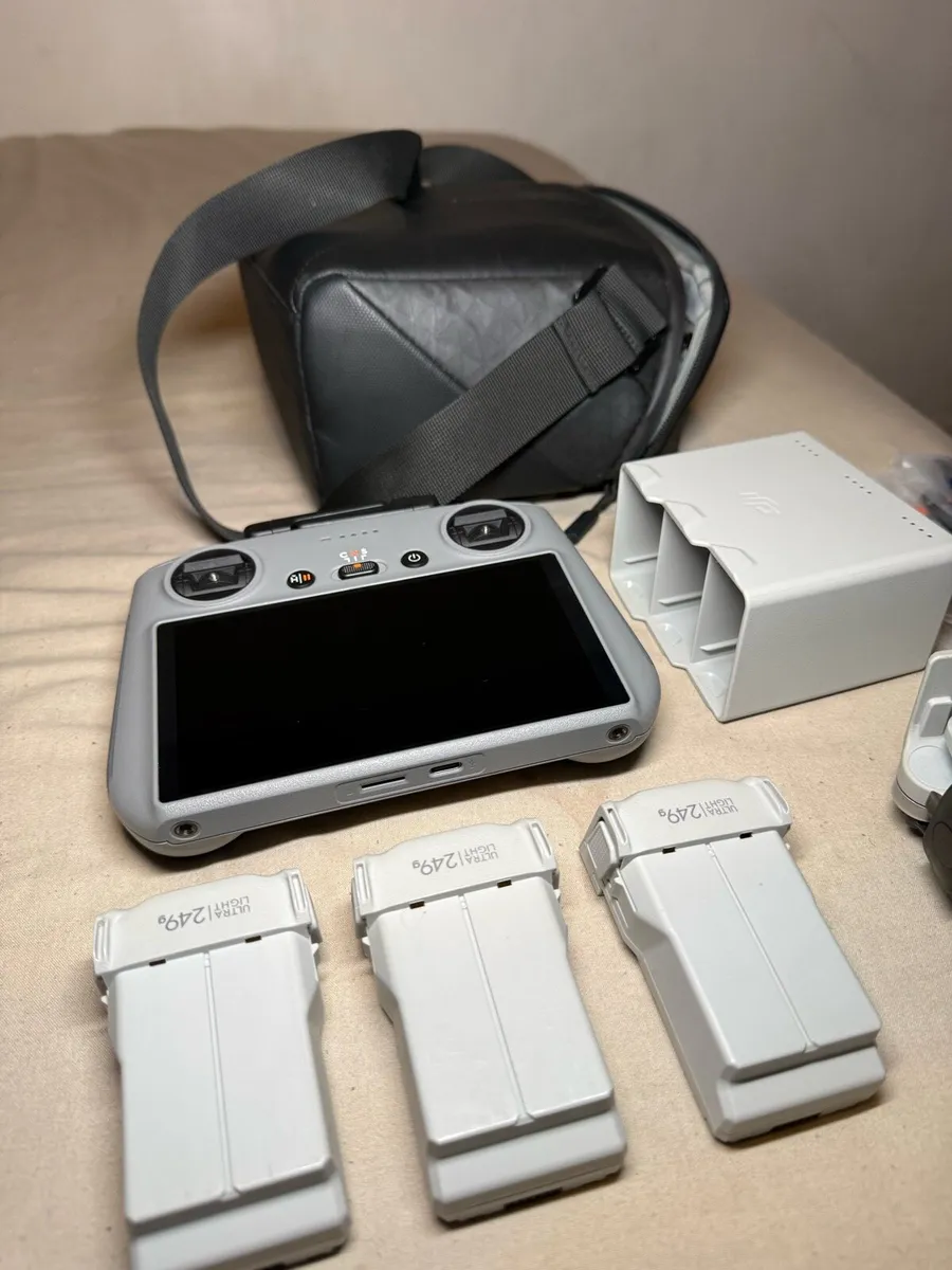 DJI Mini 4 Pro Fly More Combo – RC 2 - Image 3