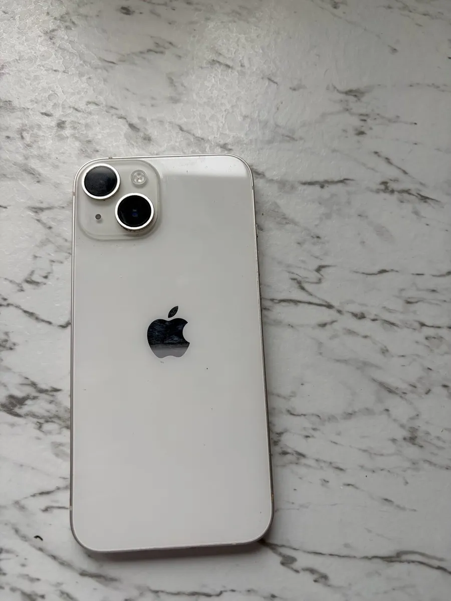 iPhone 14 - Image 1