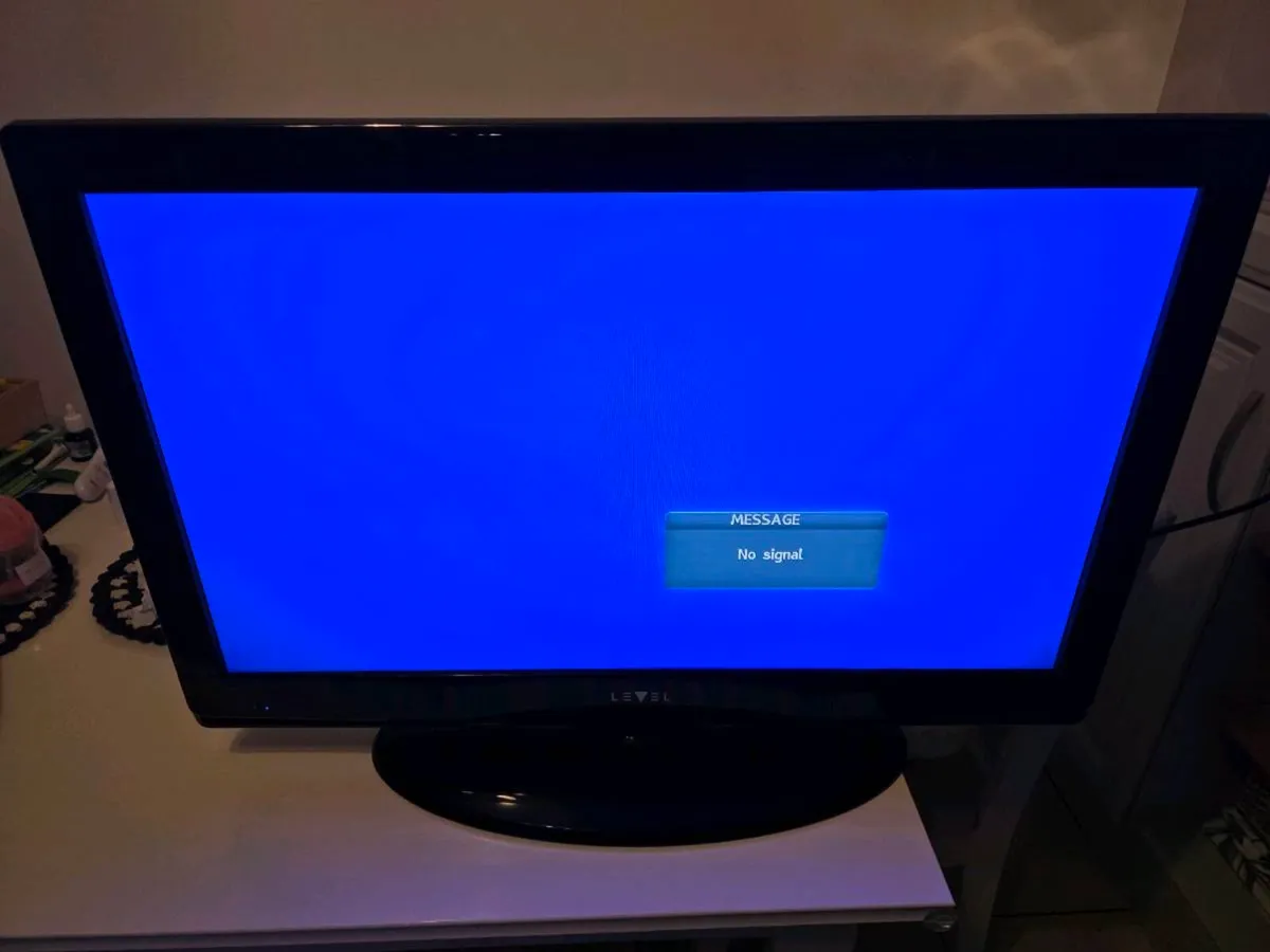 TV Level 32'' - Image 2