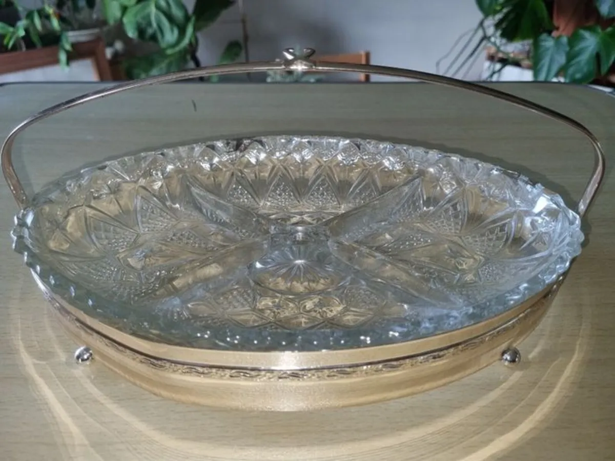Vintage appetizer serving basket - Image 2