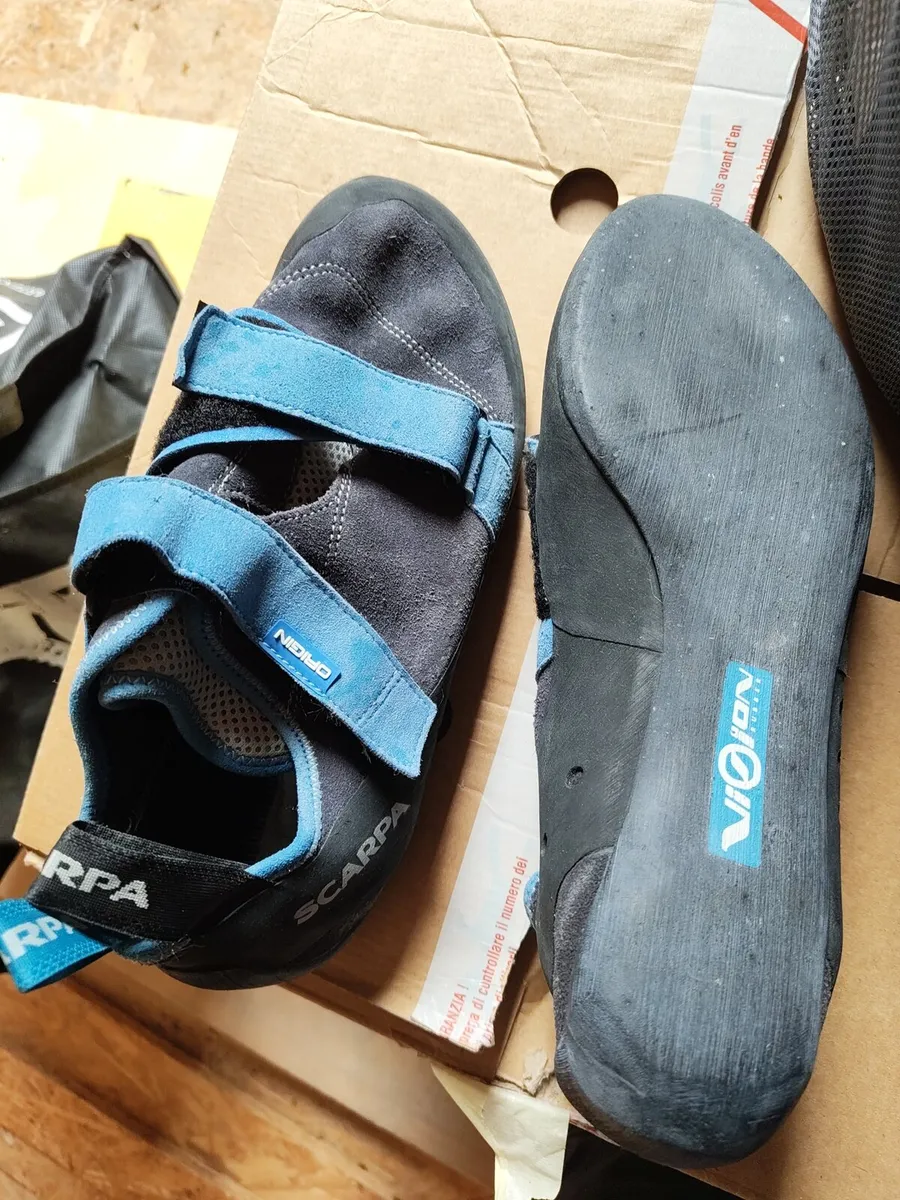 Climbing Shoes - Image 1